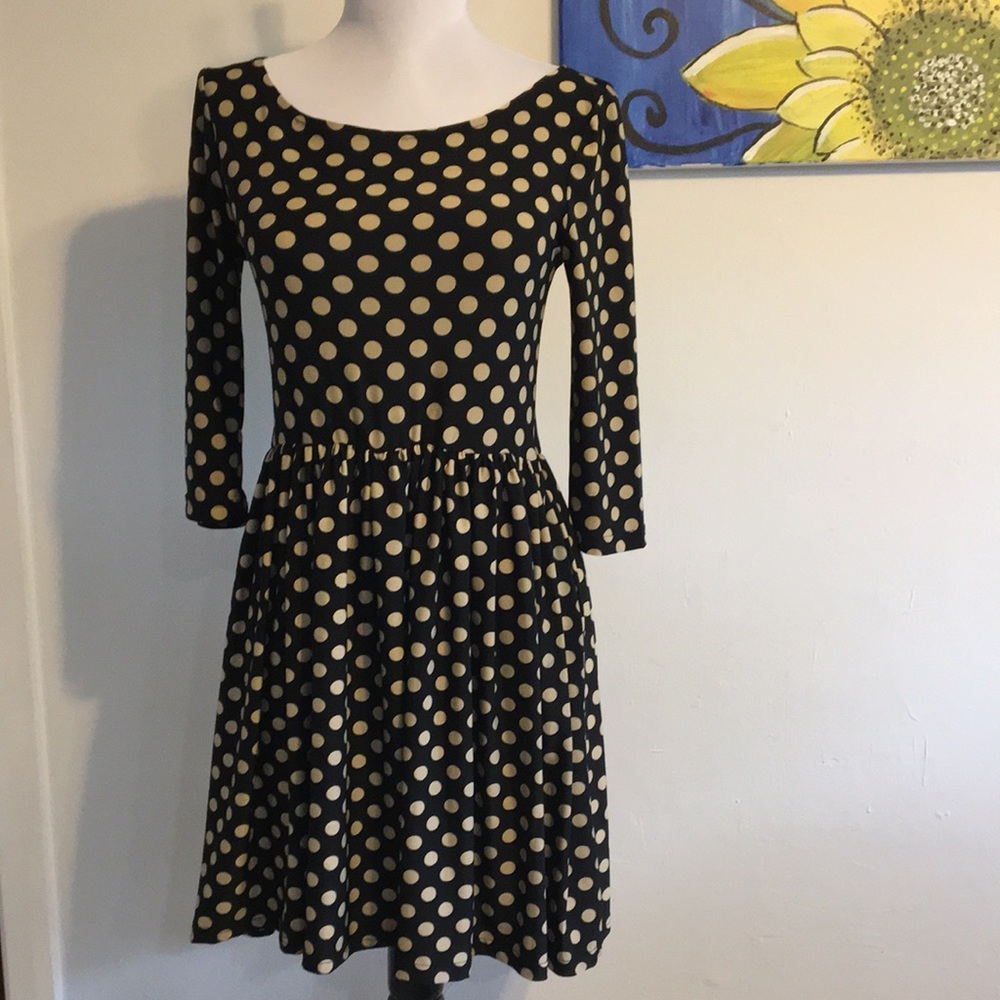Forever 21-Black and cream dot dress